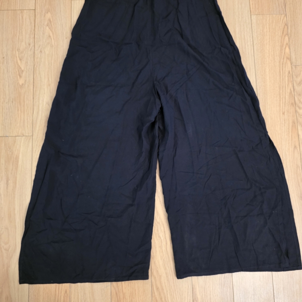 Utopia Tarifa Wide Leg Jumpsuit- M/L - Picture 10 of 15
